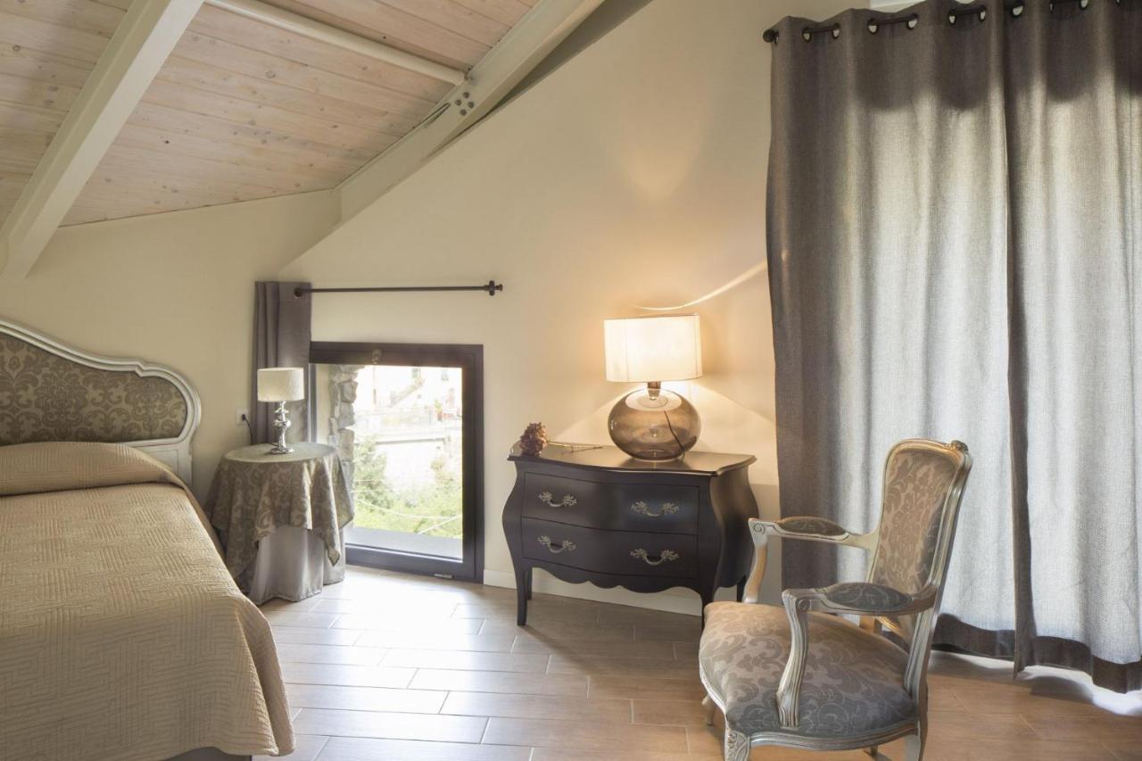 Agriturismo L'Adagio Badalucco Eksteriør billede